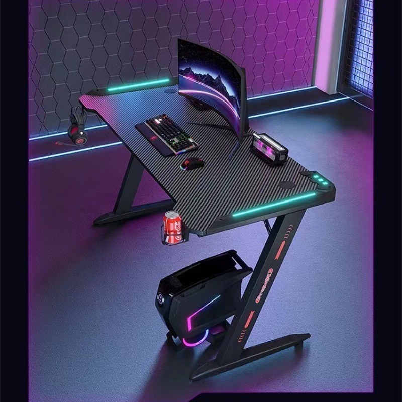 Rgb カーボンファイバーアンビエントライトゲーミングデスク - Esports Gaming Cafe のレビューと価格