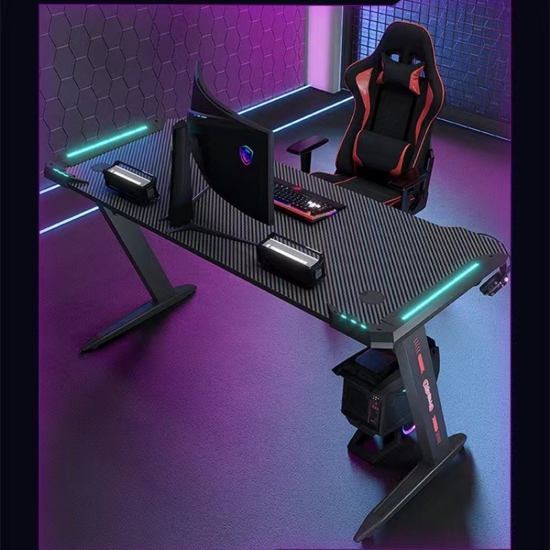 Rgb カーボンファイバーアンビエントライトゲーミングデスク - Esports Gaming Cafe のレビューと価格